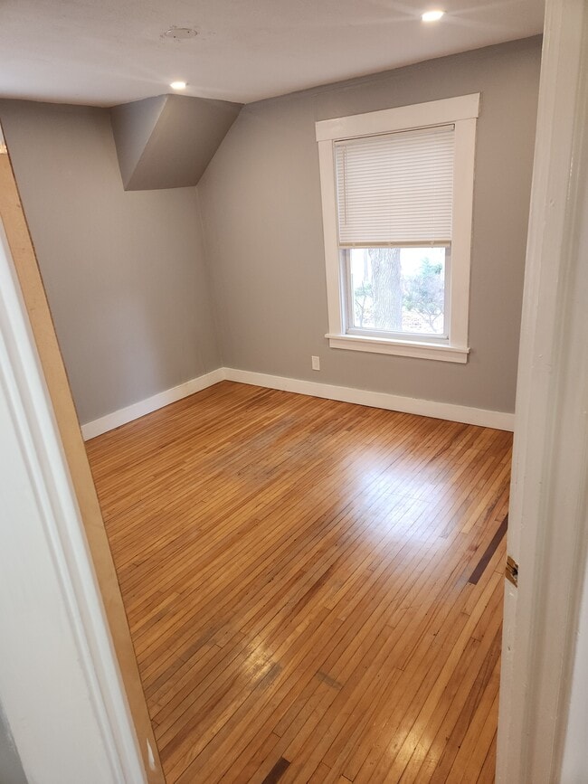 64 Tryon Park unit Up, Rochester, NY 14609 - photo 5