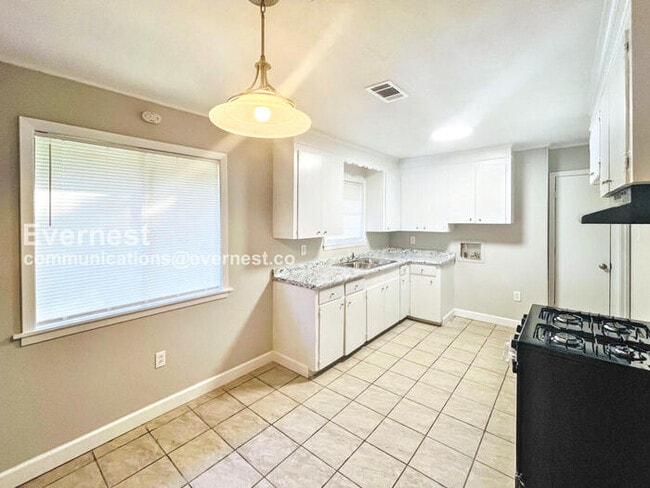 3010 Center St, Flora, MS 39071 - photo 3