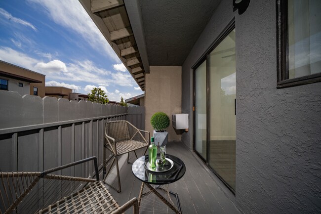 343 Autumn Dr unit 203, San Marcos, CA 92069 - photo 6