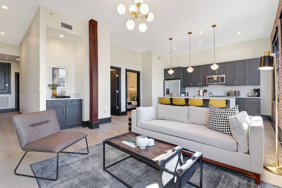 1148 S Peters St unit ID1265834P, New Orleans, LA 70130 - photo 1