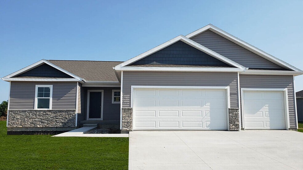 14505 Ironwood Ct unit 36202338, Urbandale, IA 50111 - photo 1
