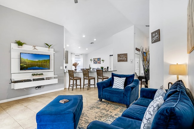 2636 Willow Glen Cir, Kissimmee, FL 34744 - photo 5