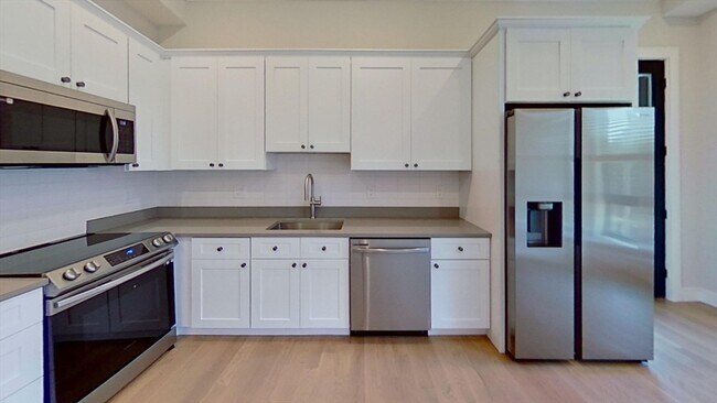 16 Highgate St unit 302A, Boston, MA 02134 - photo 2