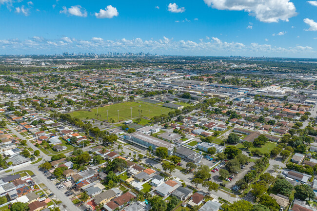 Mae M. Walters Elementary School has extraordinary amenities for its students.
