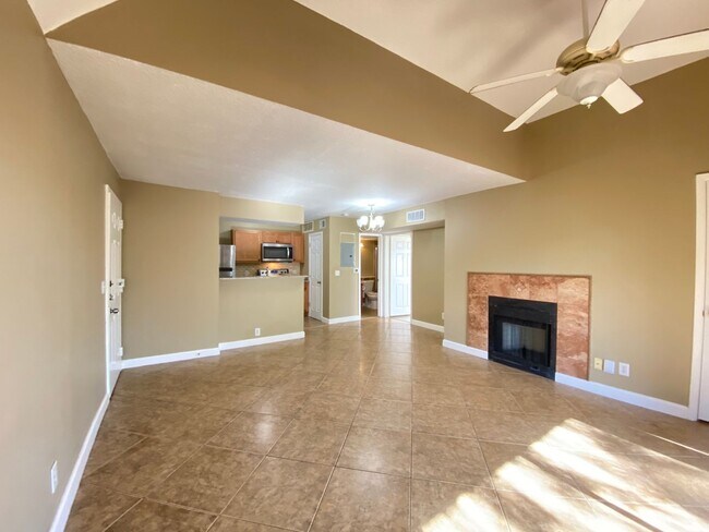 345 Lakepointe Dr, Altamonte Springs, FL 32701 - photo 3