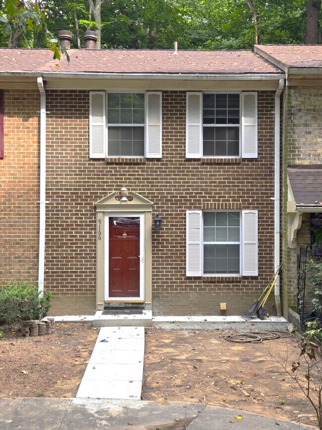 9166 Lambskin Ln, Columbia, MD 21045