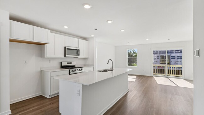 915 Briar Glen Ct, Hampshire, IL 60140 - photo 6