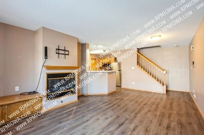 1321 SE Delaware Ave, Ankeny, IA 50021 - photo 2