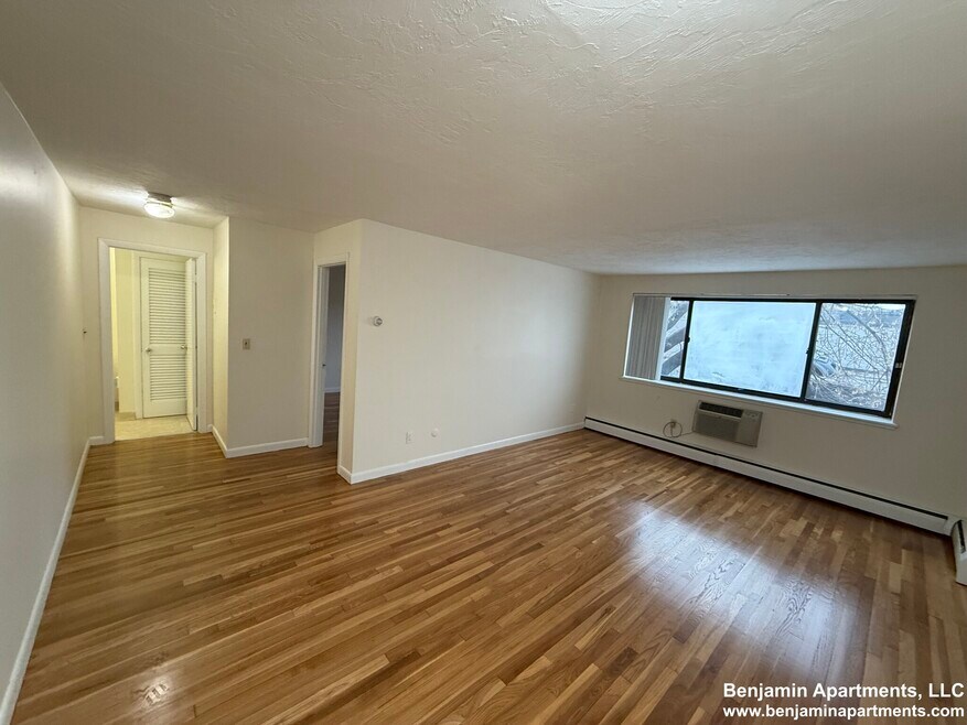 7 Lothian Rd unit 122 Dustin St., 15,, Brighton, MA 02135 - photo 1