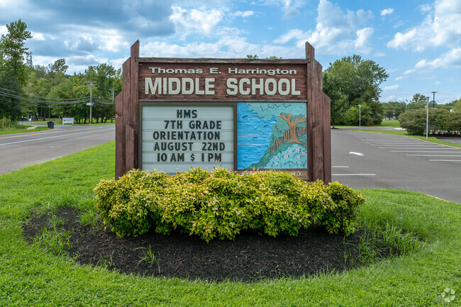 Thomas Harrington Middle