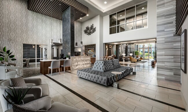 Maxwell on 66th, Phoenix, AZ 85054 - photo 5