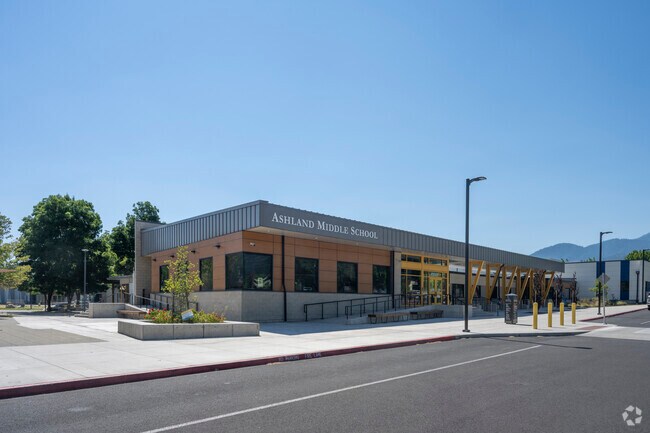 Ashland Middle School serve students in the Ashland neighborhood.