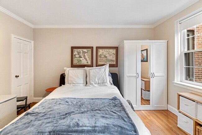 16 Ware St unit 24, Cambridge, MA 02138 - photo 2