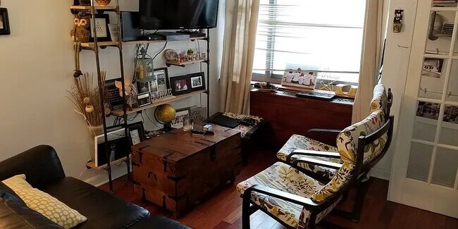 2 S End Ave unit 2L, New York, NY 10280 - photo 2