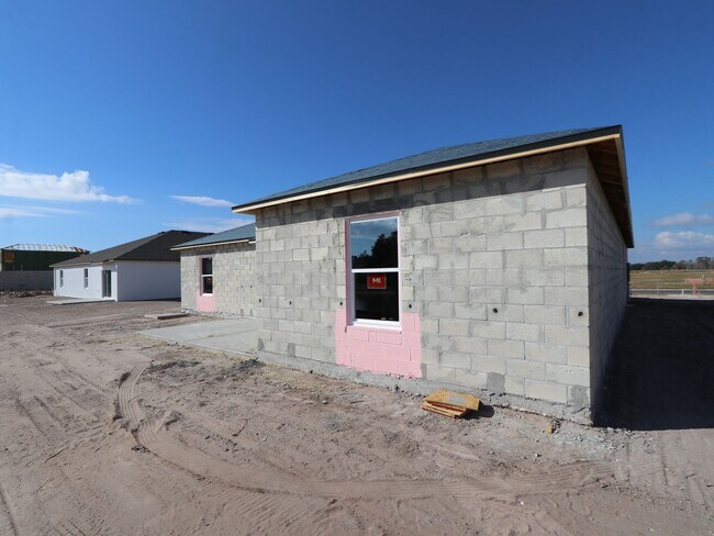 8473 Fox Den Cove, Lakeland, FL 33810 - photo 5