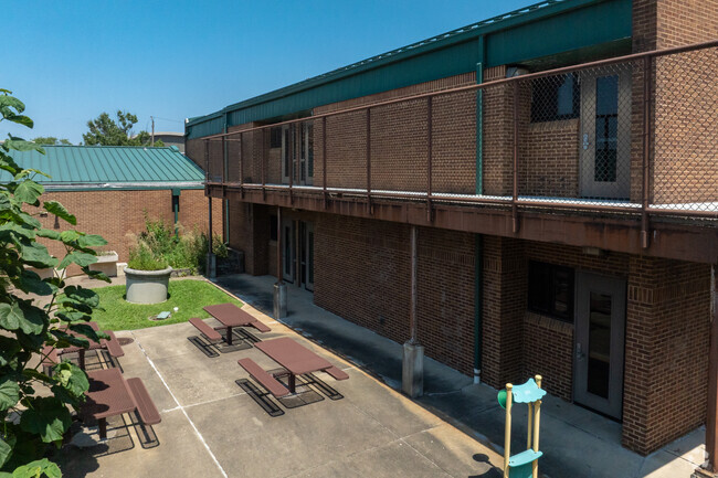 Gateway Hubert Wheeler School is unranked in Missouri elementary and middle schools.