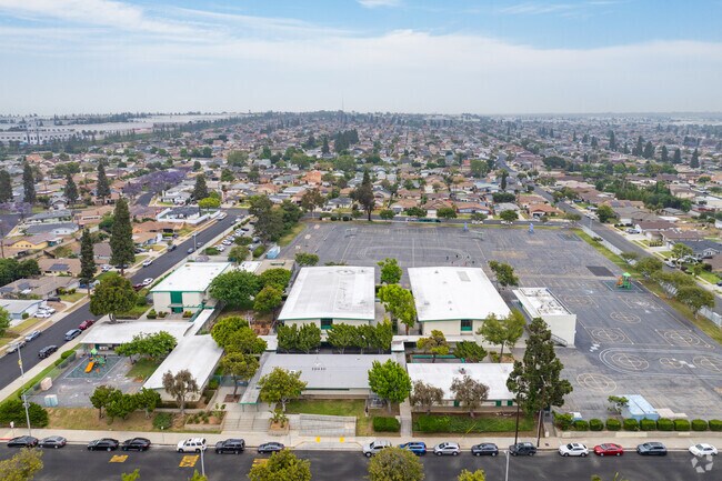 Annalee Avenue Elementary School
has a total of 196 students.