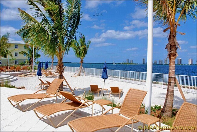 230 Us 1 unit Island Style Propert, North Palm Beach, FL 33408 - photo 7