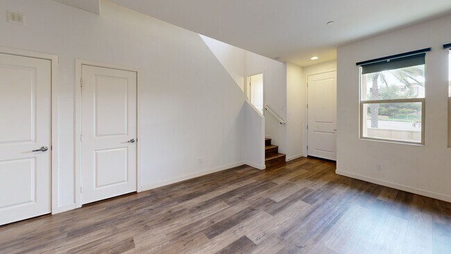 2040 Quartet Loop unit 3, Chula Vista, CA 91915 - photo 2