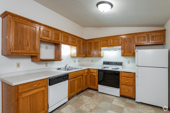 2 BR, 2 BA - 1,290SF