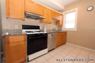 4 Haskell St, Boston, MA 02134