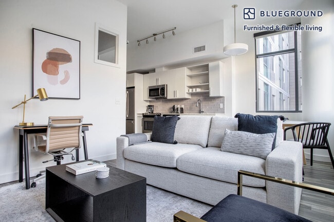 1255 22nd St NW unit FL3-ID857, Washington, DC 20037 - photo 3