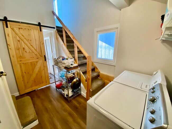 1745 SW 53rd St, Corvallis, OR 97333 - photo 4