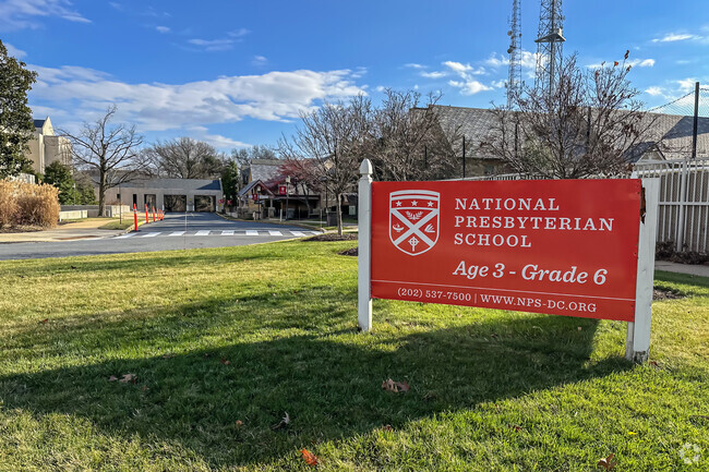 Sign for National Presbyterian School enrollment
