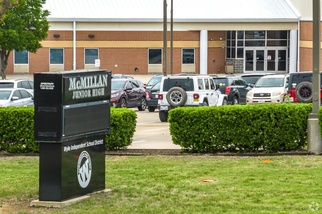 McMillan Junior High School in Wylie celebrates its students