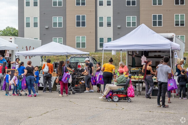 A farmers market provides fresh produce for Roselawn residents.
