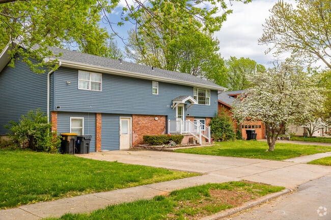 A larger 2-story raised ranch home in the Meador Park neighborhood of Springfield.