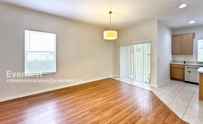 10545 Shady Falls Ct, Riverview, FL 33578 - photo 5