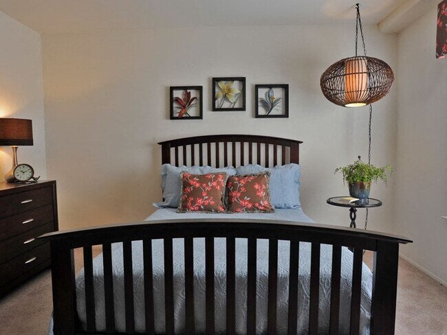 Fox Pointe Apartments, East Moline, IL 61244 - photo 7