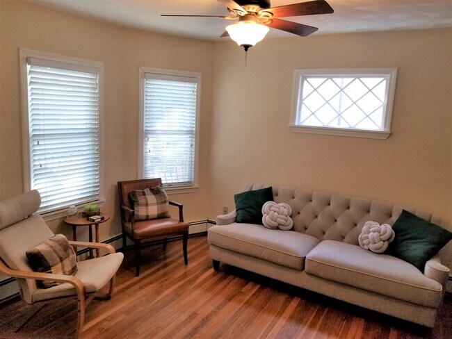 275 Medford St unit 1, Somerville, MA 02143 - photo 2