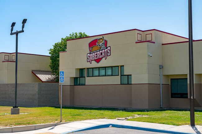 McFarland Jr. High School is the home of the Sabercats.