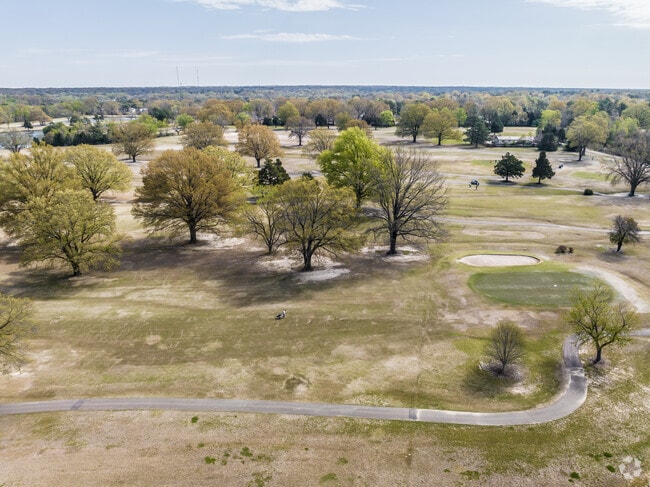 Get your Tee Time at The Links at Fox Meadows