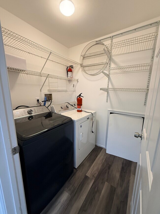 2708 Falcon Ct, Mays Landing, NJ 08330 - photo 7