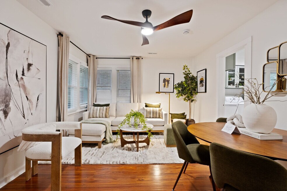 2005 Emerson St unit ID1287274P, Evanston, IL 60201 - photo 1