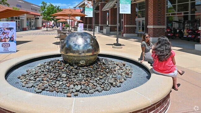 The Chicago Premium Outlets stores are a great place to shop in the Eola Yards area.