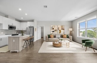 303 Lincoln St, Marlborough, MA 01752