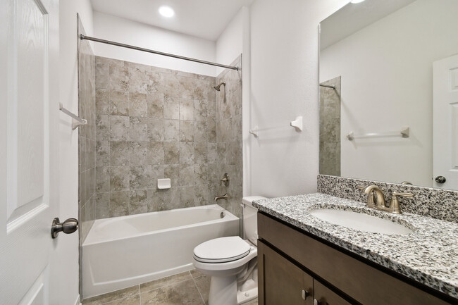 888 Hillshire Place unit 36501772, Spring Hill, FL 34609 - photo 4