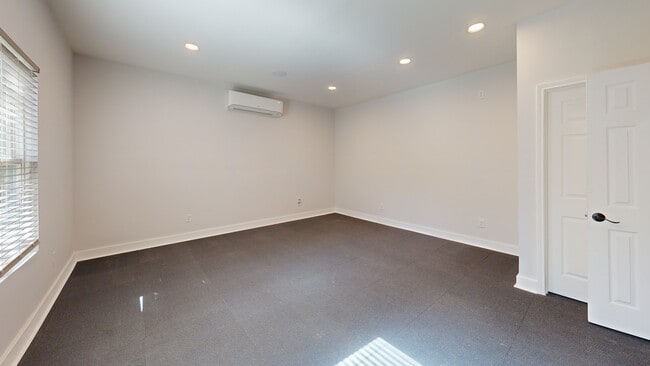 3714 Grennoch Ln, Houston, TX 77025 - photo 2