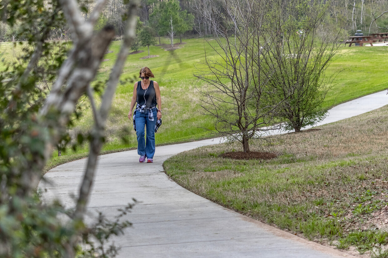 About Lake Houston | Schools, Demographics, Things to Do - Homes.com