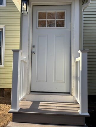 1744 Farmington Ave, Unionville, CT 06085