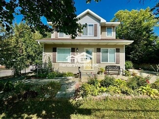 1435 University Ave, Des Moines, IA 50314