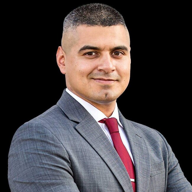 Agent Photo
