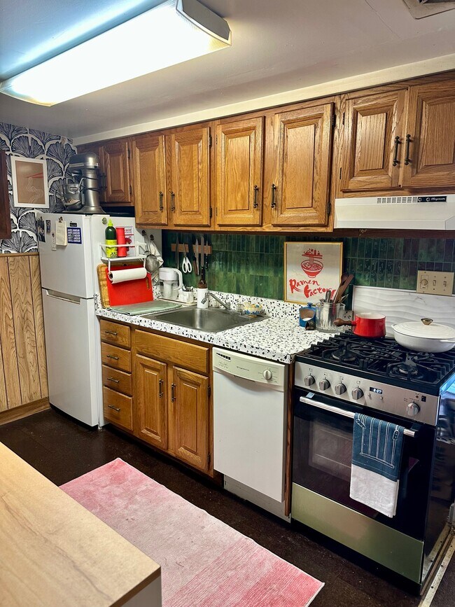 2031 Brandywine St unit 3, Philadelphia, PA 19130 - photo 4