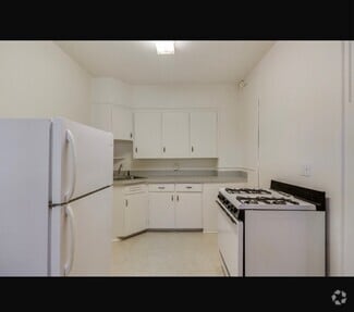 2529 N Erie St, Toledo, OH 43611