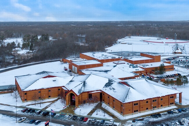 Holly High School  has a good Niche rating of B-.