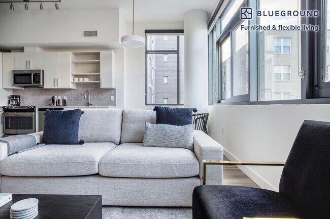 1255 22nd St NW unit FL3-ID857, Washington, DC 20037 - photo 2